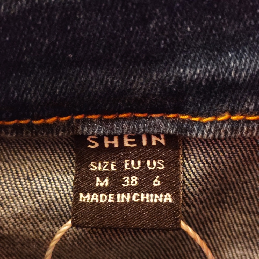 Women's Denim Short Sleeve Jumpsuit - Picture 6 of 6